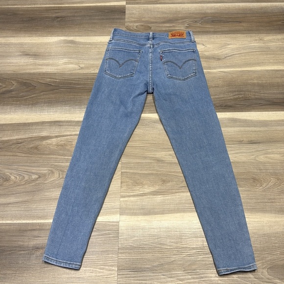 720 Levi's Blue super High Rise Jeans skinny crop size 25 - Picture 10 of 11